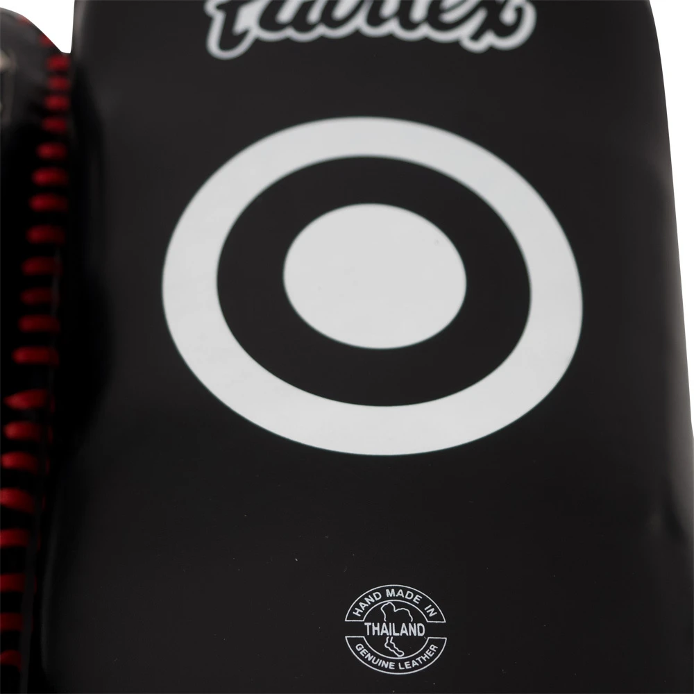 Fairtex "Superior" Black Curved Kicks Pads 5 Fairtex "Superior" Black Curved Kicks Pads - Image 3