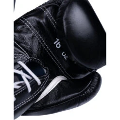 Winning 16oz Lace Up Black Boxing Gloves -Boxing Gear Shop MS 600BLK 7
