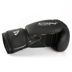 Punch Punchfit Armadillo Matte Black Bag Gloves 9 Punch Punchfit Armadillo Matte Black Bag Gloves -Boxing Gear Shop PBG66MB02V30 2