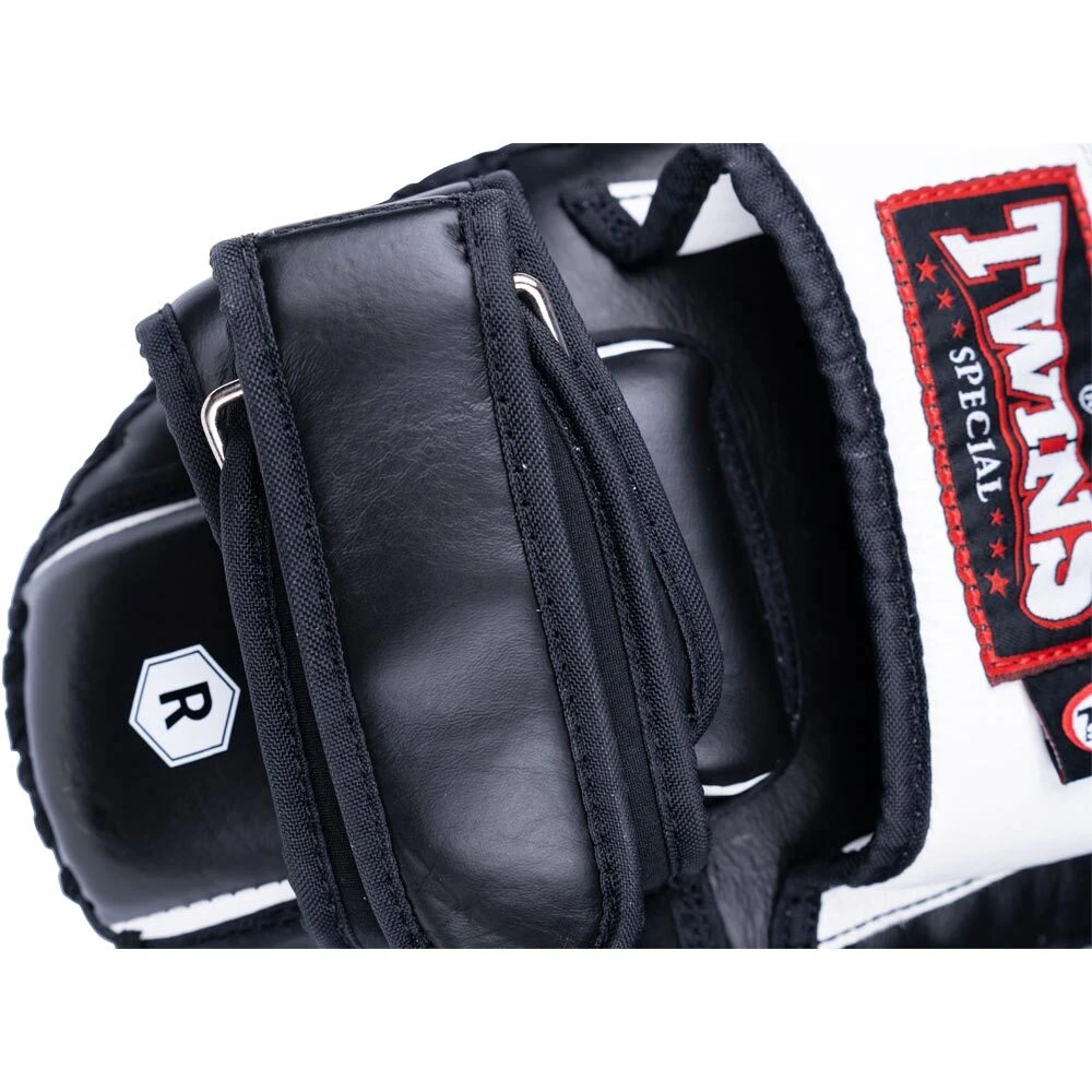 Twins Long Black/White Punching Mitts 7 Twins Long Black/White Punching Mitts - Image 5