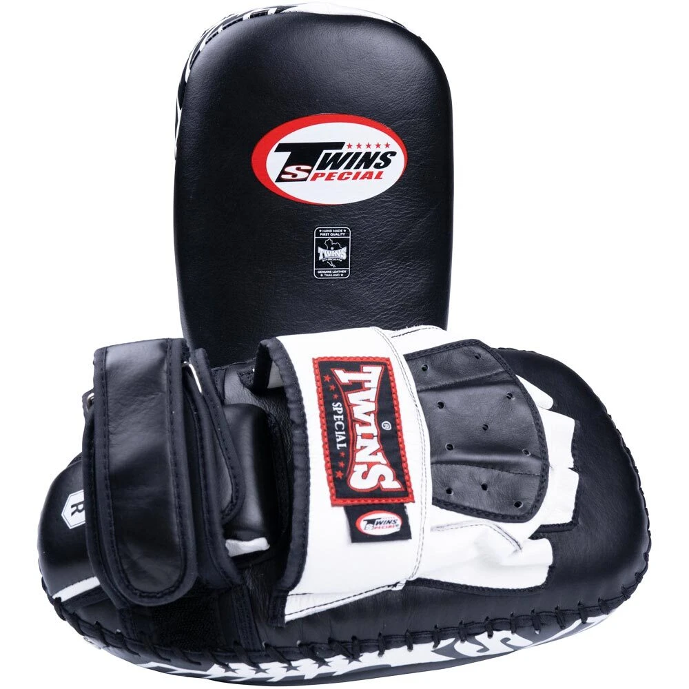 Twins Long Black/White Punching Mitts 3 Twins Long Black/White Punching Mitts