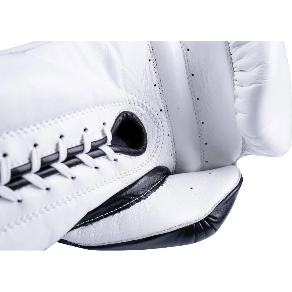 Boxeo TM Lace Up White Training Boxing Gloves 10 Boxeo TM Lace Up White Training Boxing Gloves - Image 8